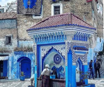 Fountain in the square of Chefchaouen the bleu city of Morocco